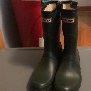 Green mid-calf hunter boots
